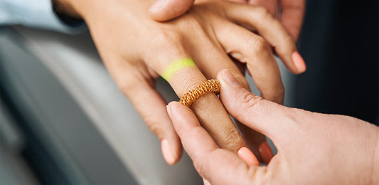 why copper turns green