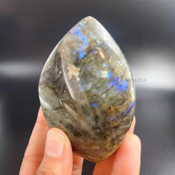 labradorite stone flame
