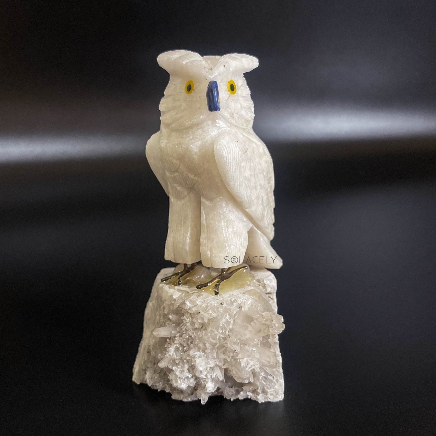 Owl figurine crystal base