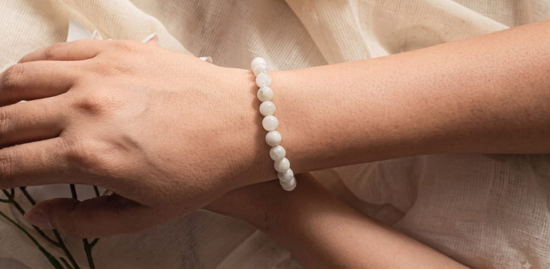 Which hand to wear moonstone bracelet