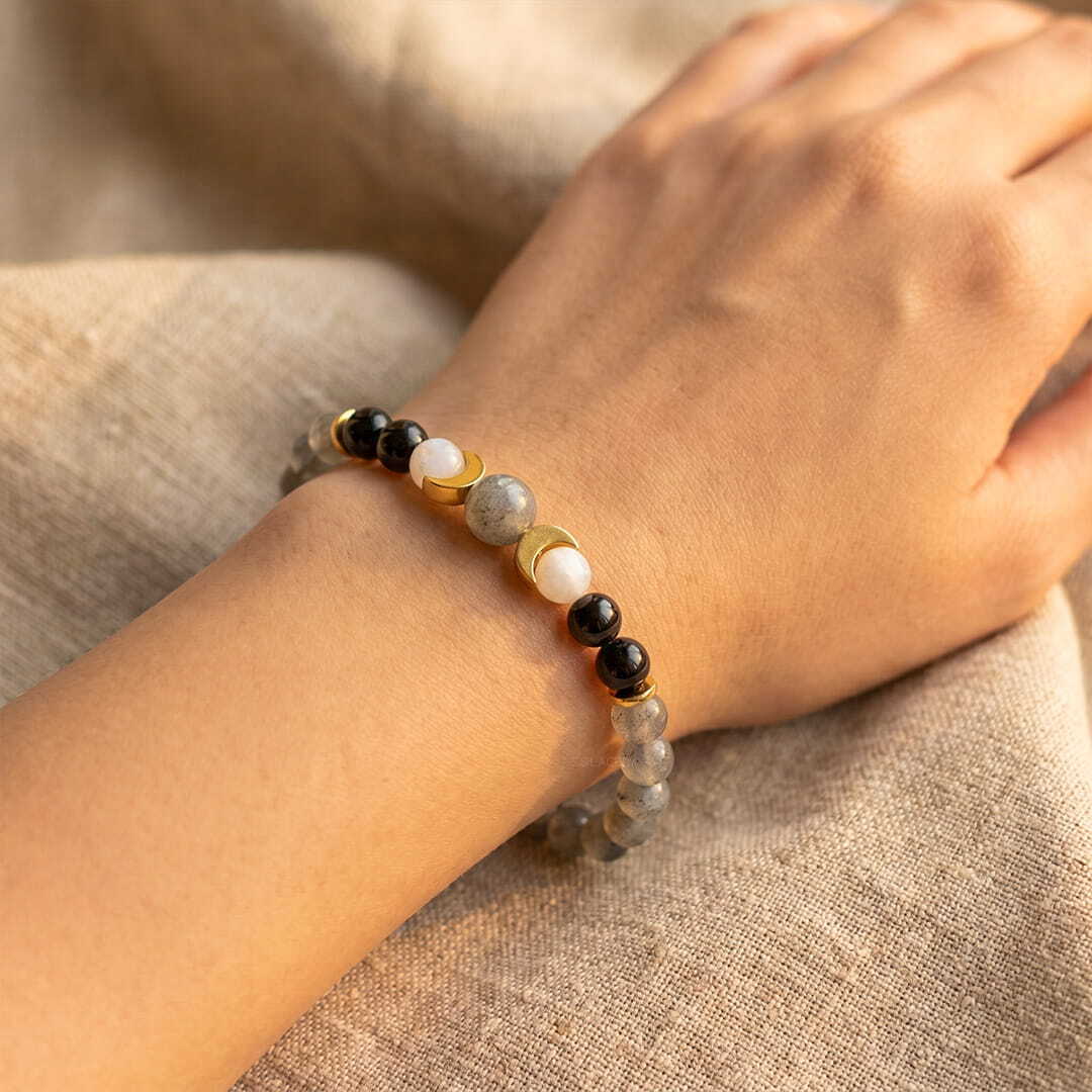 Third eye chakra crystals