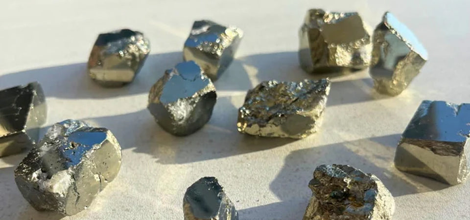 Wealth and confidence crystals