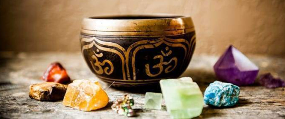 Singing bowl and crystals