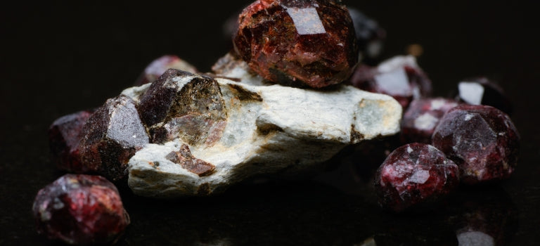 Garnet stone
