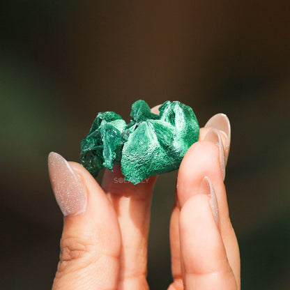 Natural fibrous malachite Green Crystal 