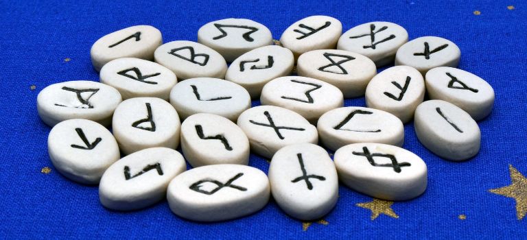 Viking Symbol Rune