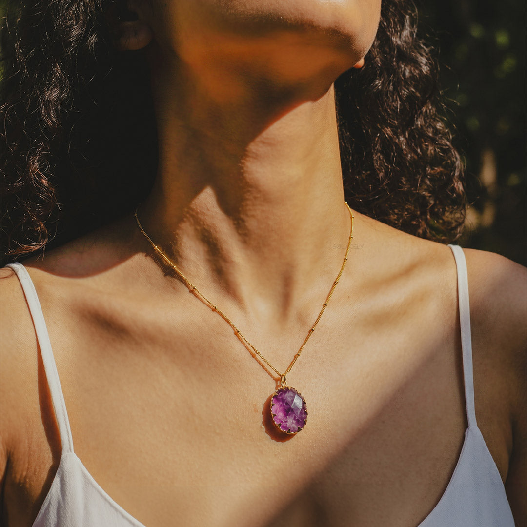 Amethyst crystal pendant necklace
