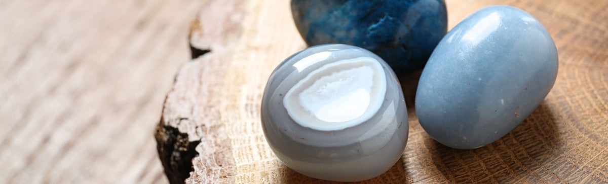 Angelite Meaning, Benefits, and Properties - Solacely