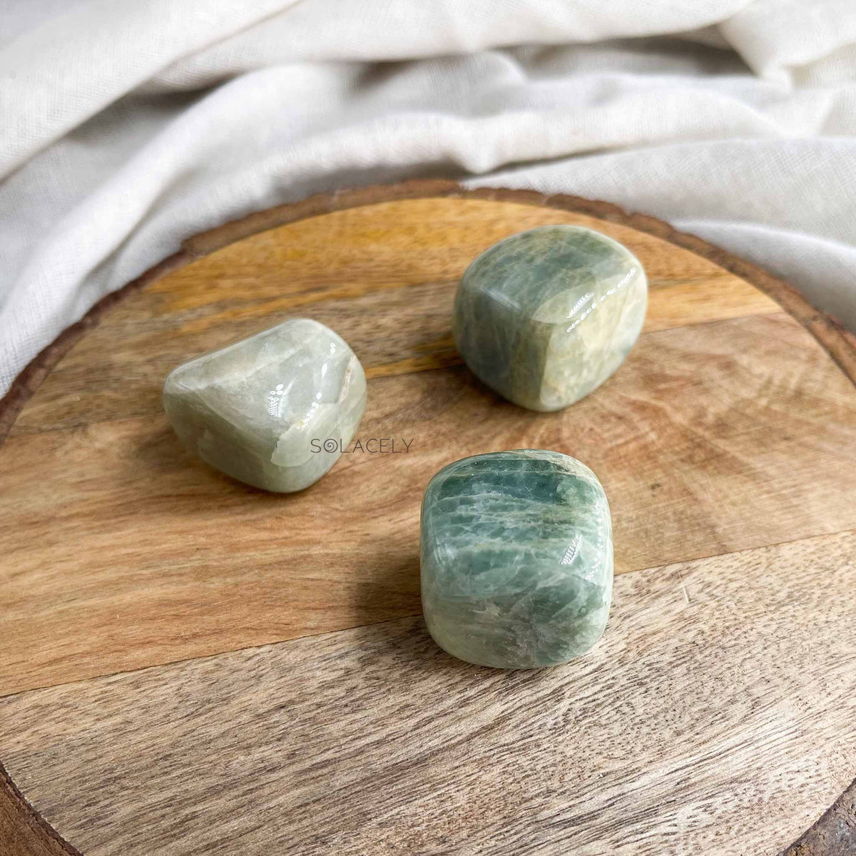 Aquamarine raw polished stone