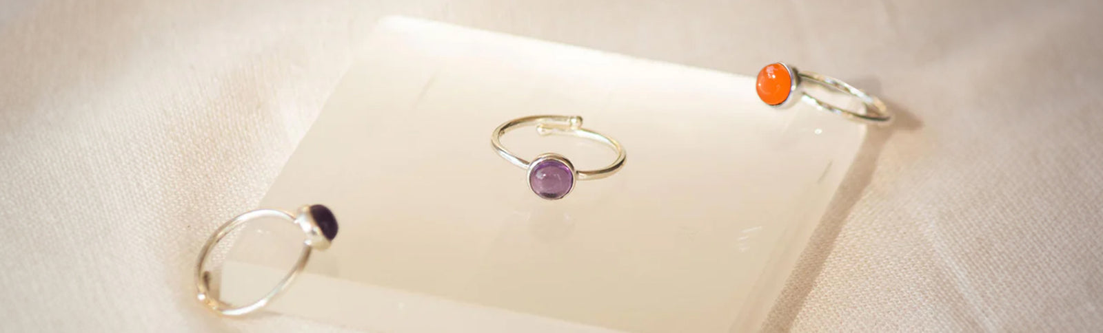 best crystals for rings banner image