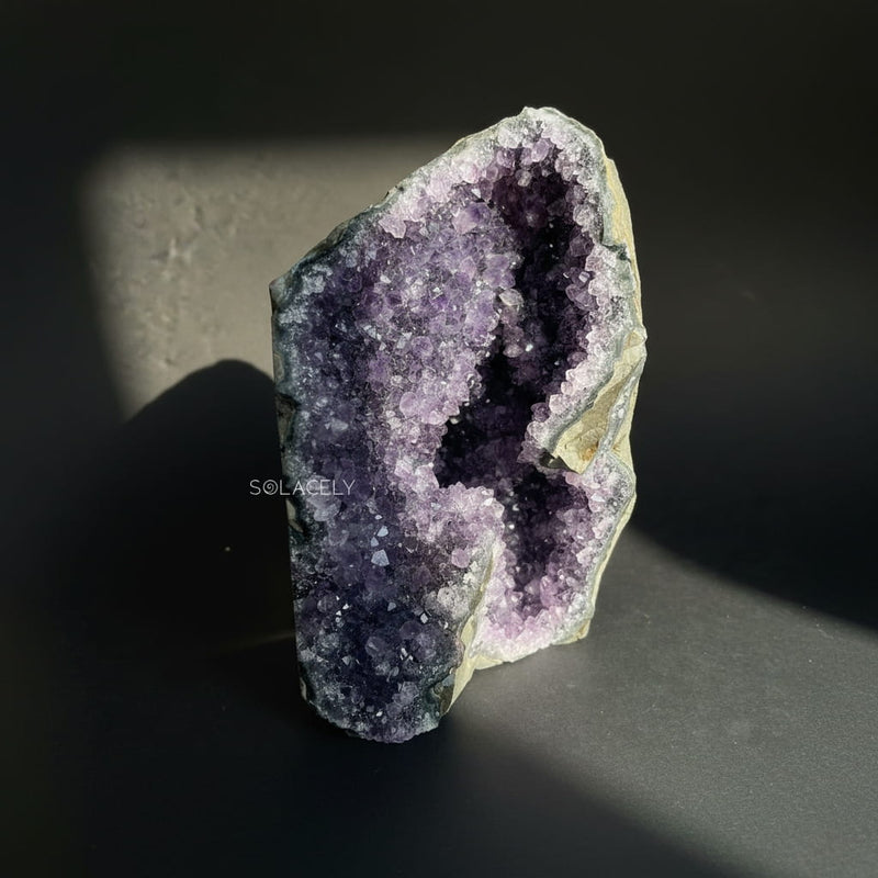 Brazilian Amethyst Geode – 1009g
