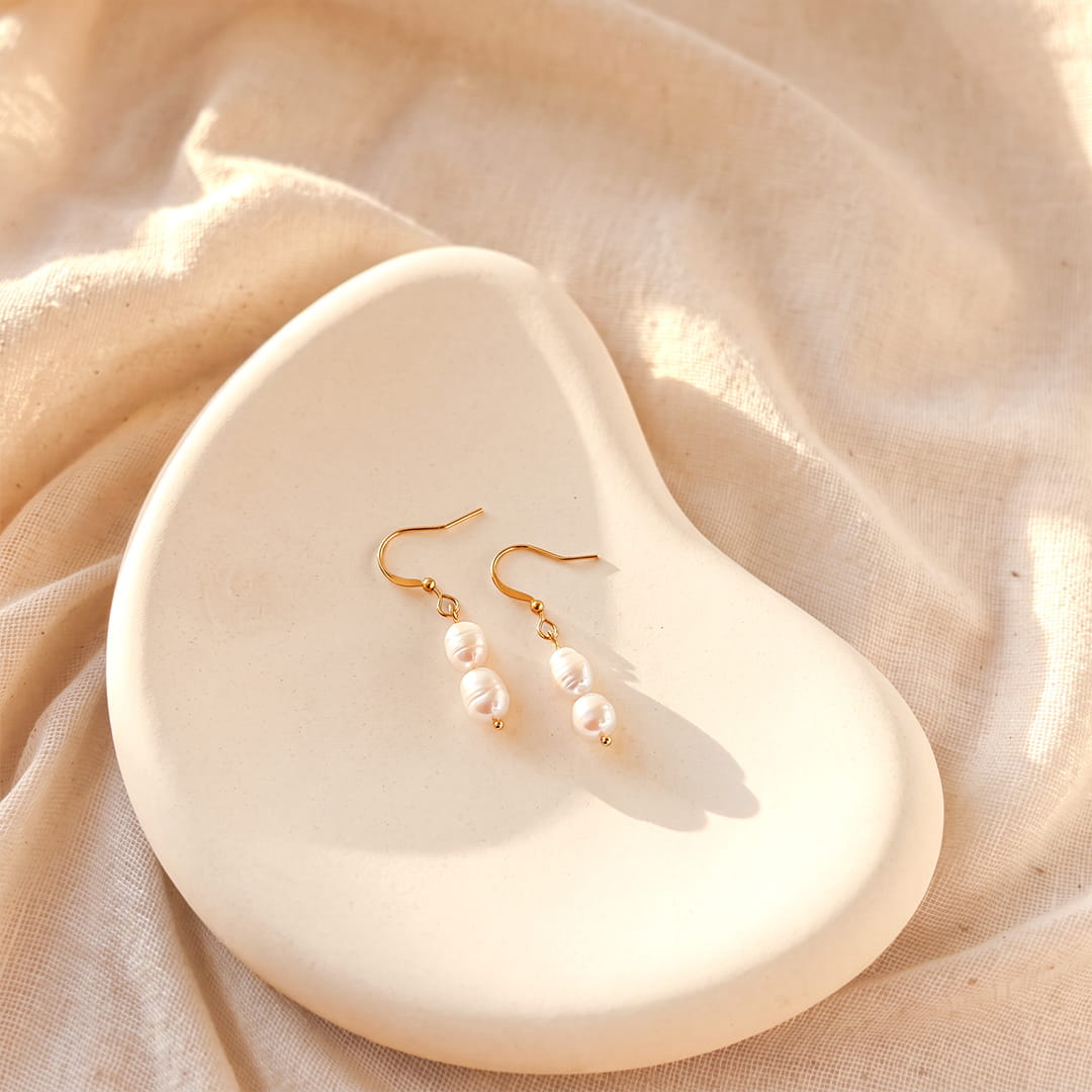 Elegant pearl drop earrings