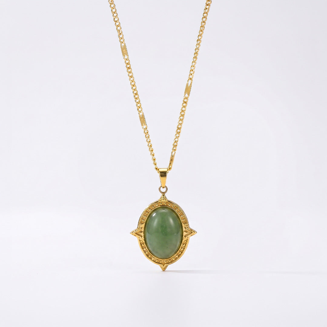 Guiding star green aventurine necklace
