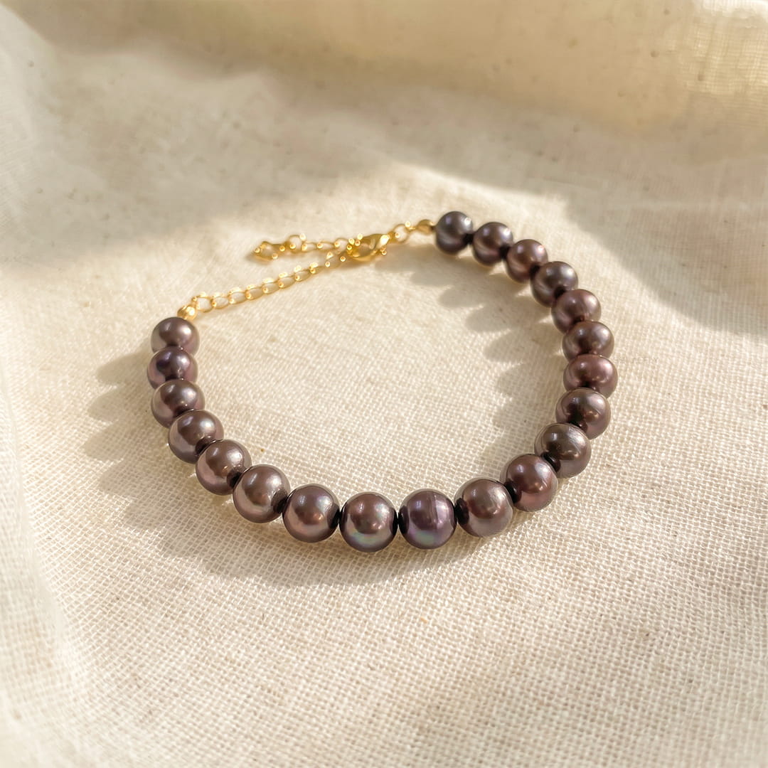 Handmade peacock pearl bracelet