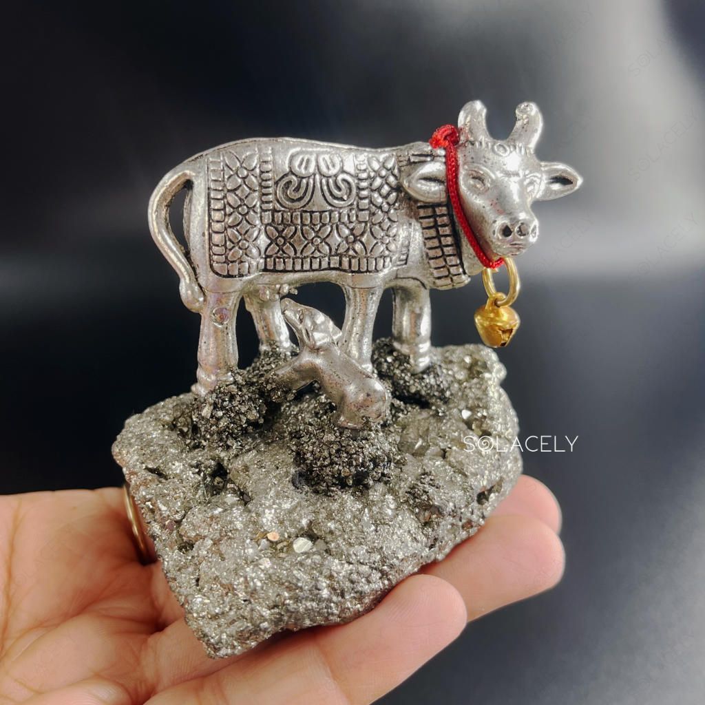 Kamdhenu cow calf vastu idol