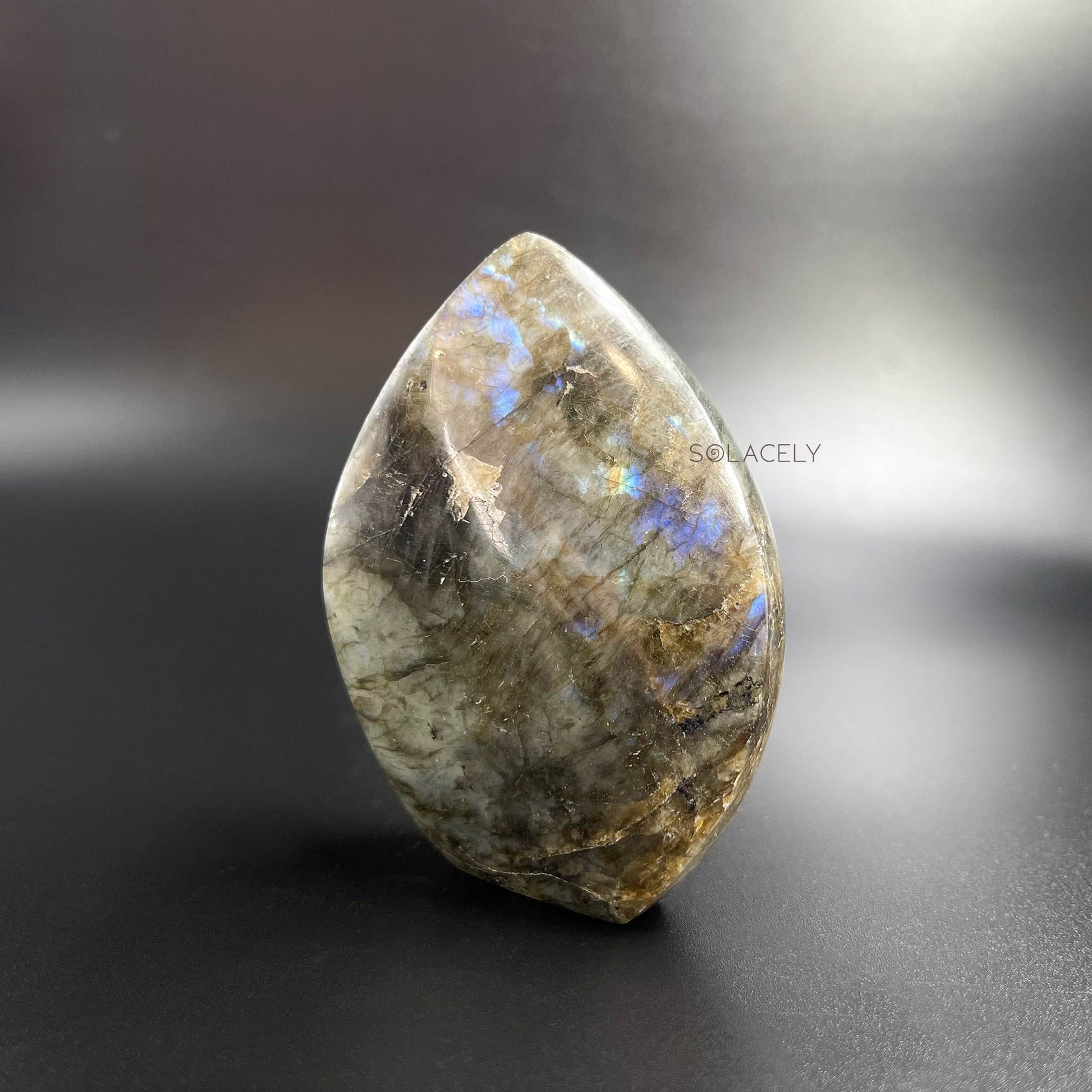 labradorite flame piece