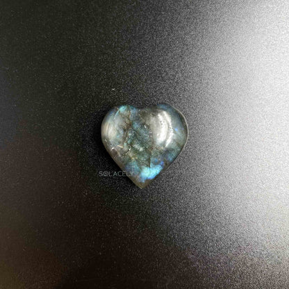 labradorite healing heart