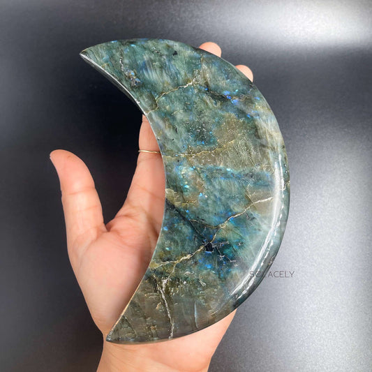 labradorite moon crystal