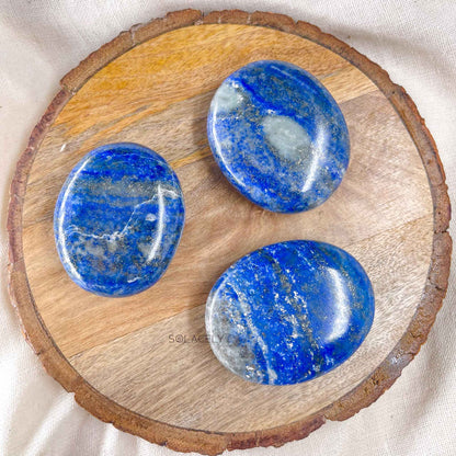 lapis lazuli palm stone