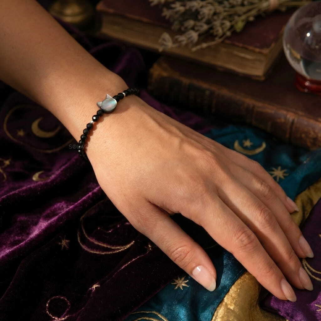 Mystic cat crystal healing bracelet