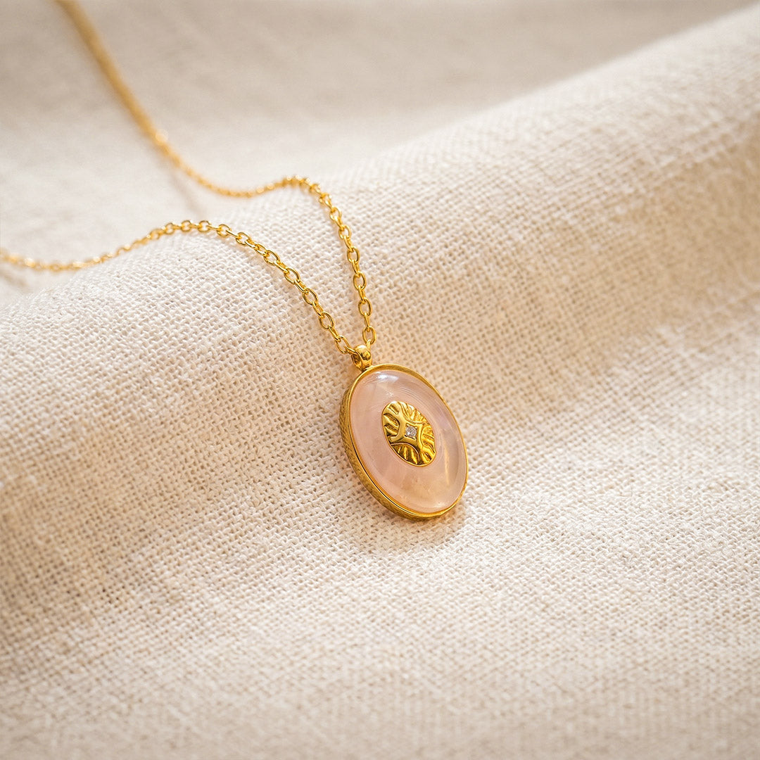 Natural rose quartz pendant necklace