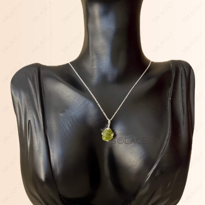 peridot sterling silver pendant
