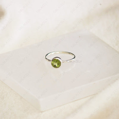 peridot sterling silver ring