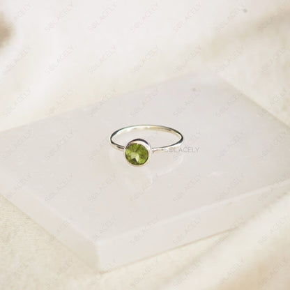 peridot sterling silver ring