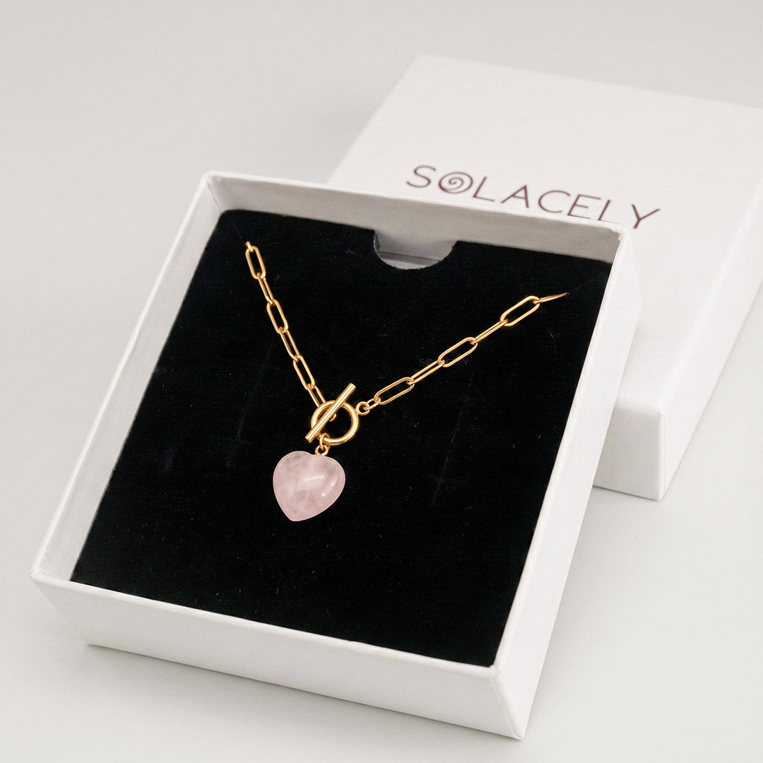 Rose quartz pendant necklace