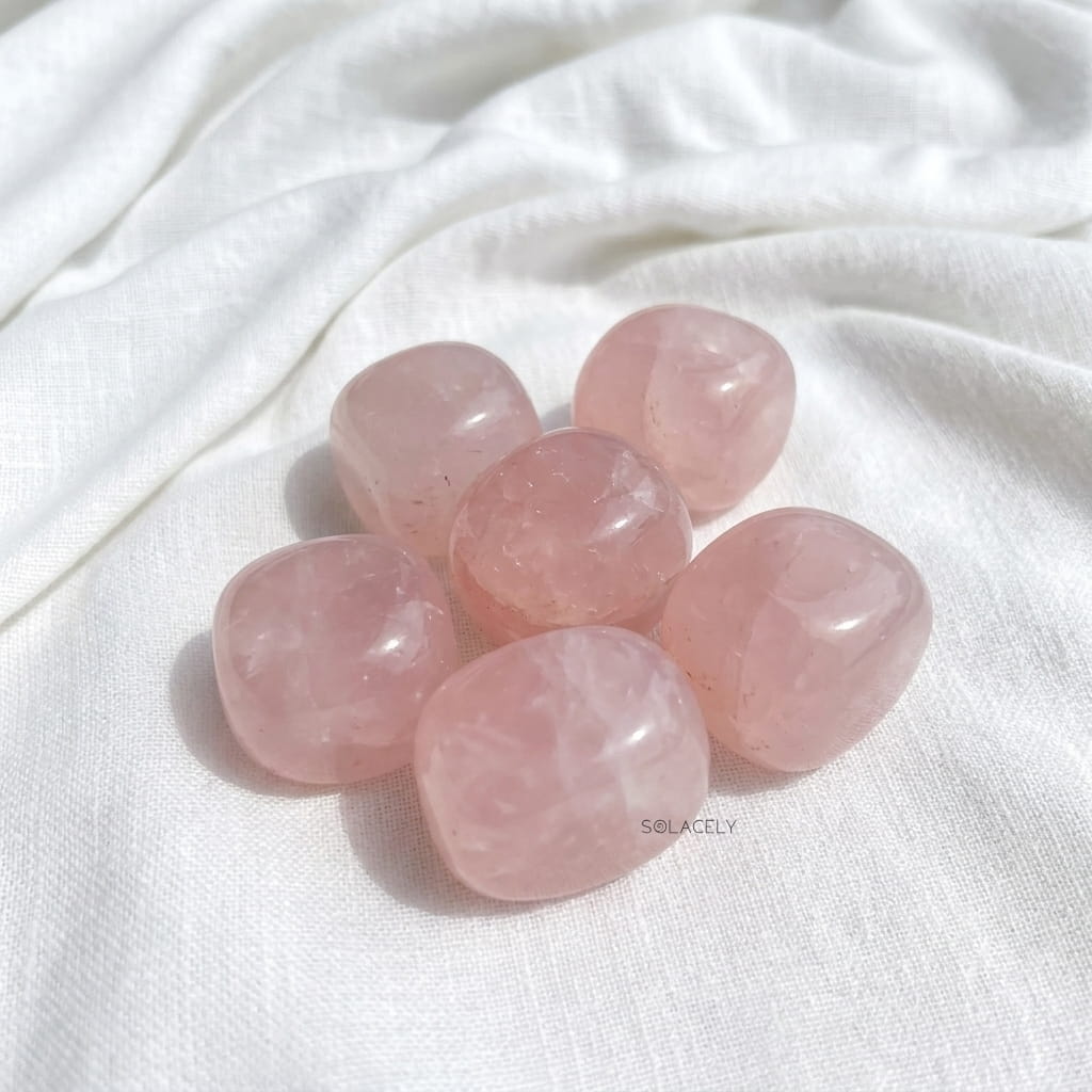 Rose quartz tumble stone