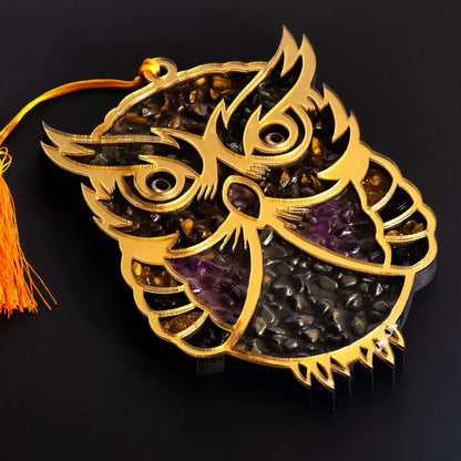 wall and car hanging