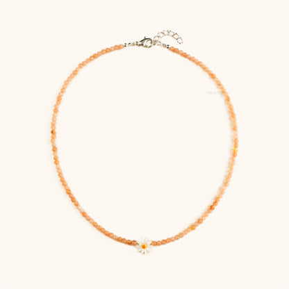 Sunlit daisy sunstone necklace