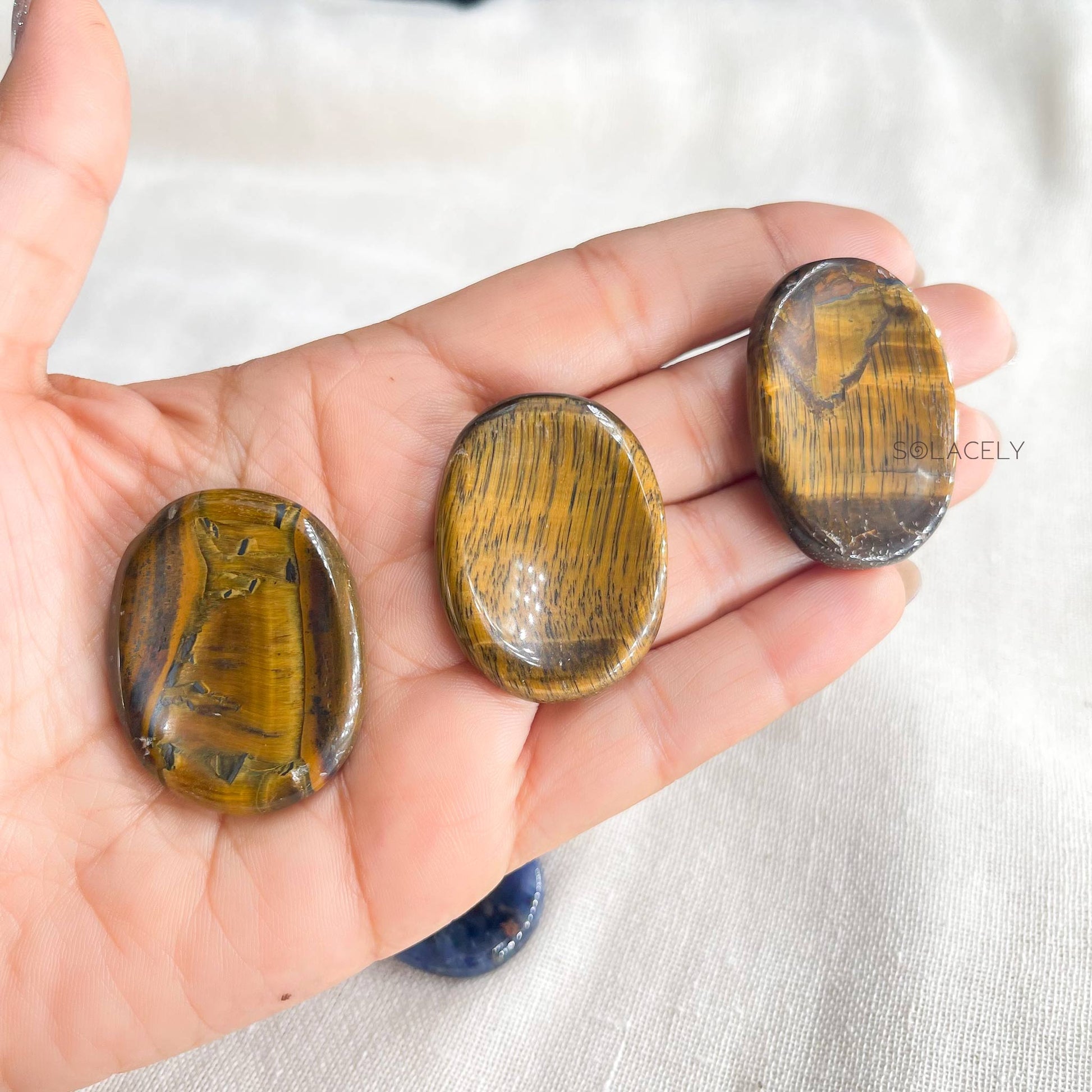 tigers eye worry stone