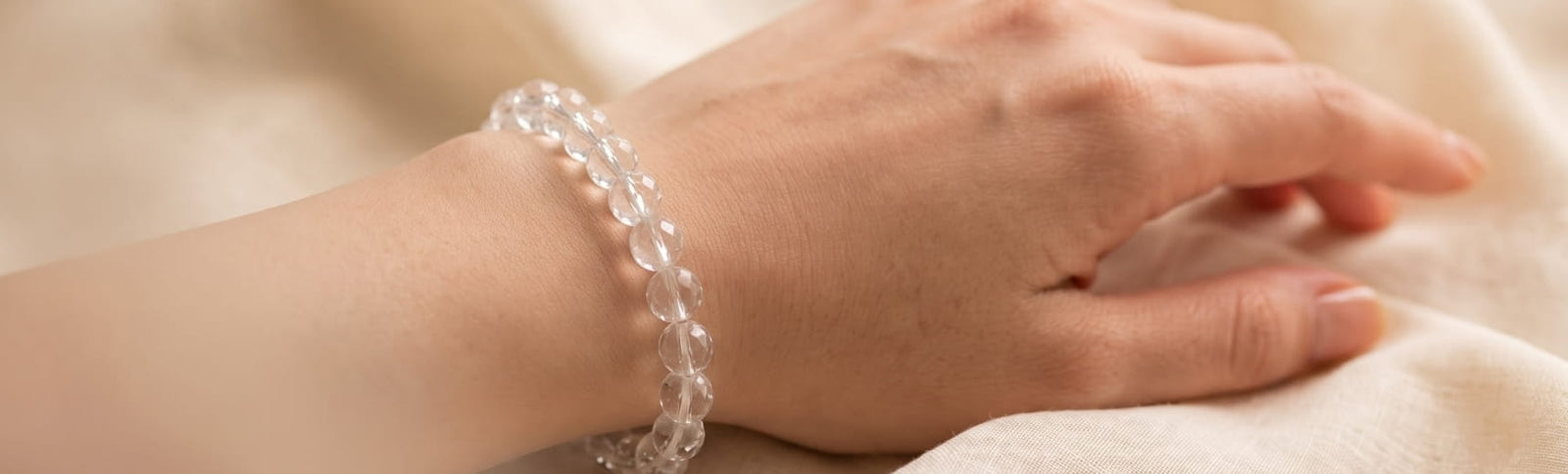 Which Hand to Wear a Clear Quartz Bracelet?