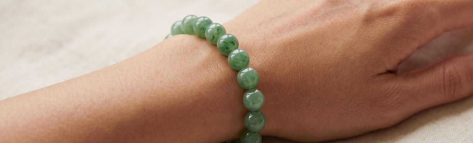 Which hand to wear green aventurine bracelet
