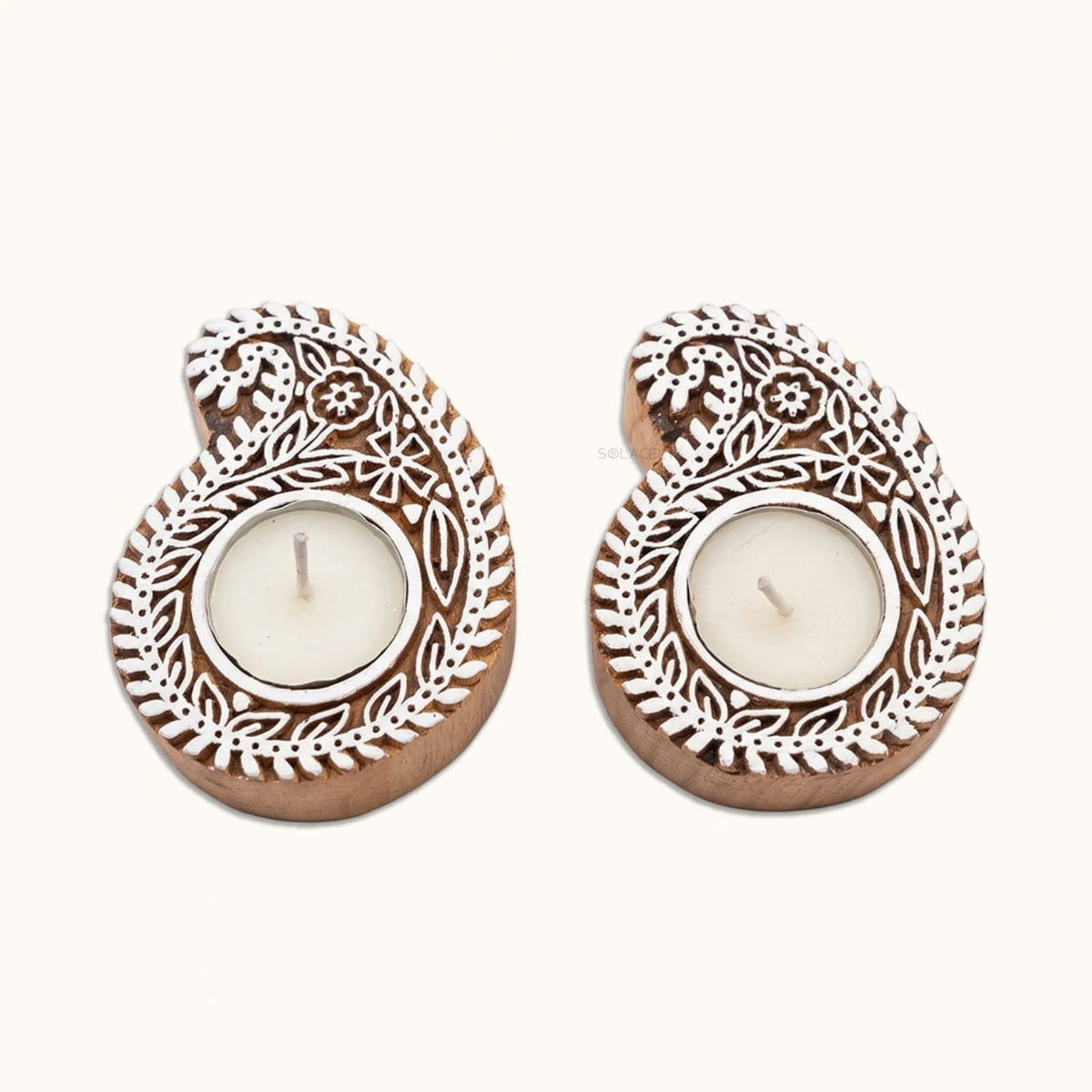 Wooden paisley tealight holder set